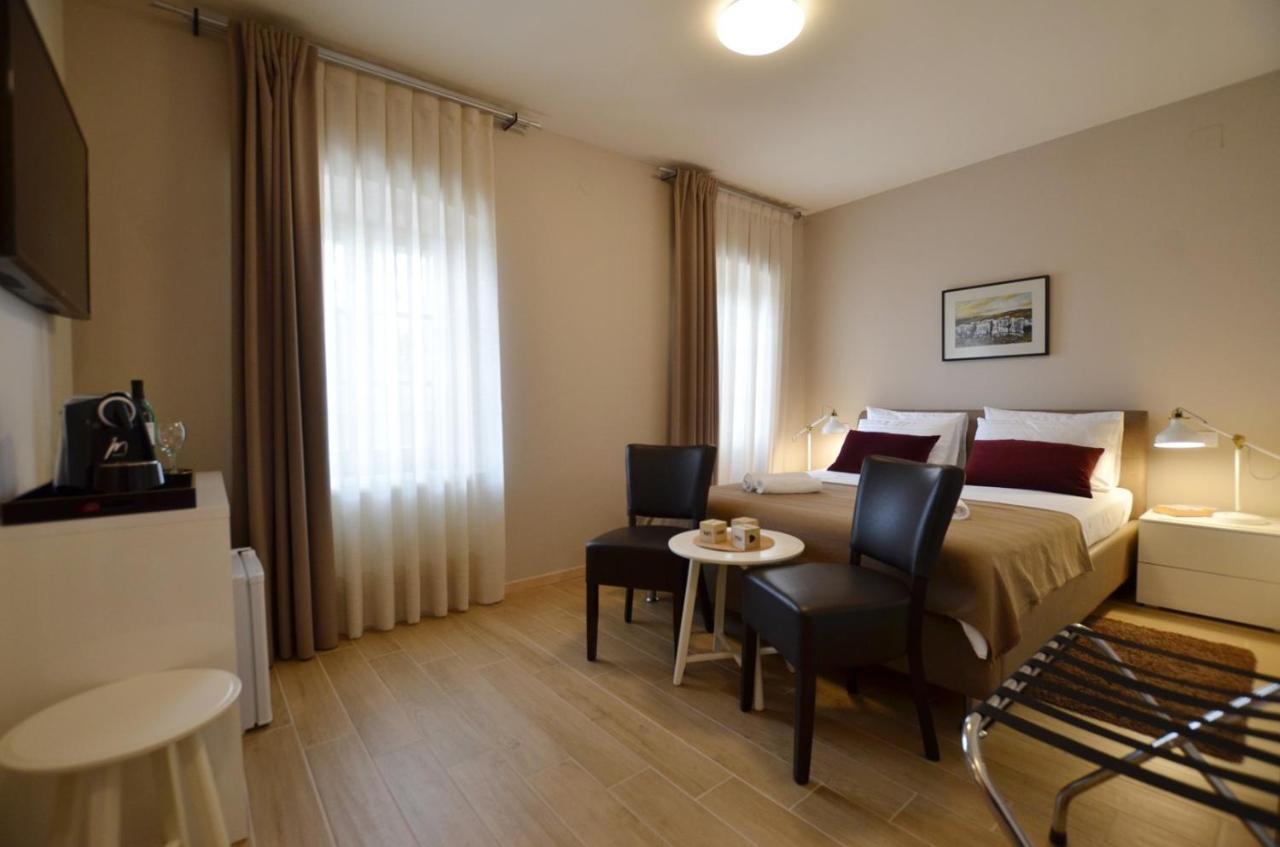 באלה App & Rooms Juraga מראה חיצוני תמונה