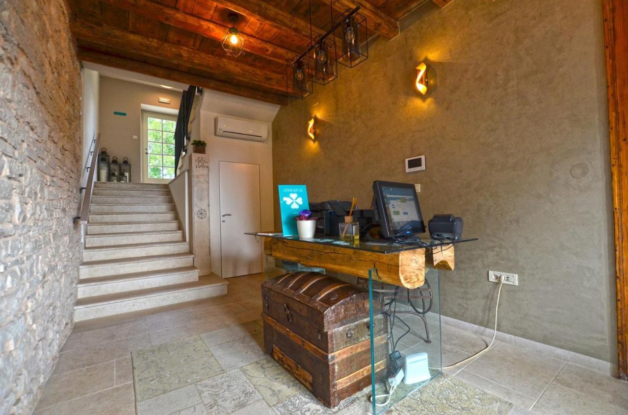 באלה App & Rooms Juraga מראה חיצוני תמונה